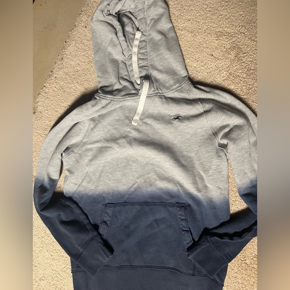 HOLLISTER medium ombré hoodie